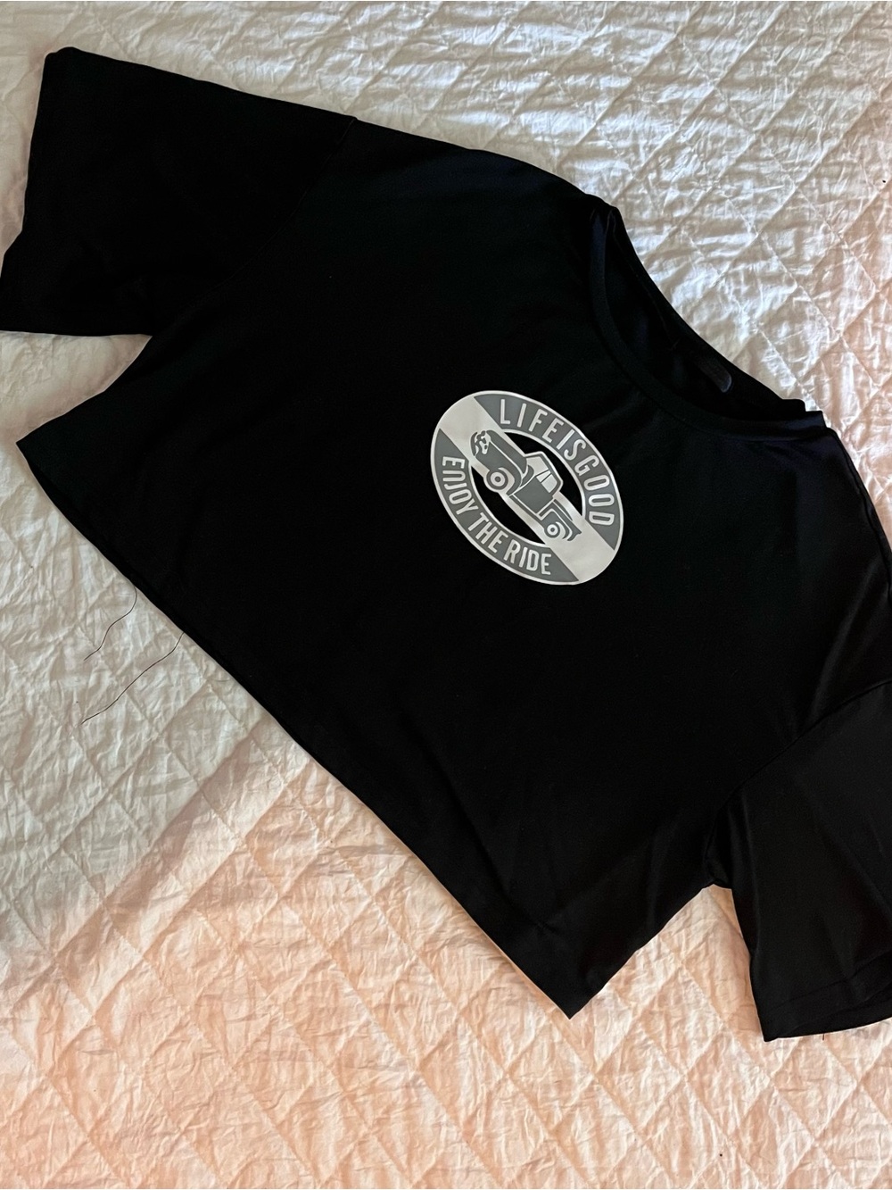 SHEIN Black Graphic Crop Top with White Crest